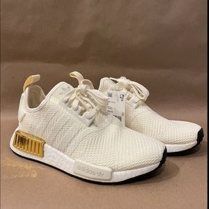 *BRAND NEW / ADIDAS NMD_R1 / Size 7 / off white